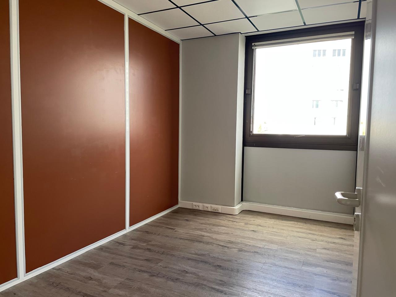 Bureau Orléans 152m² Location bureau Orléans Loiret OLBUR2425659 8